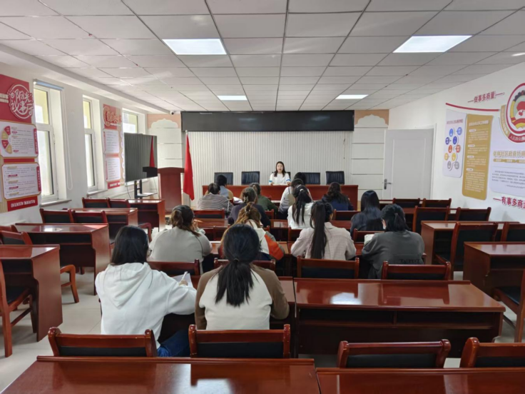 妇女宣讲.png 妇女宣讲.png